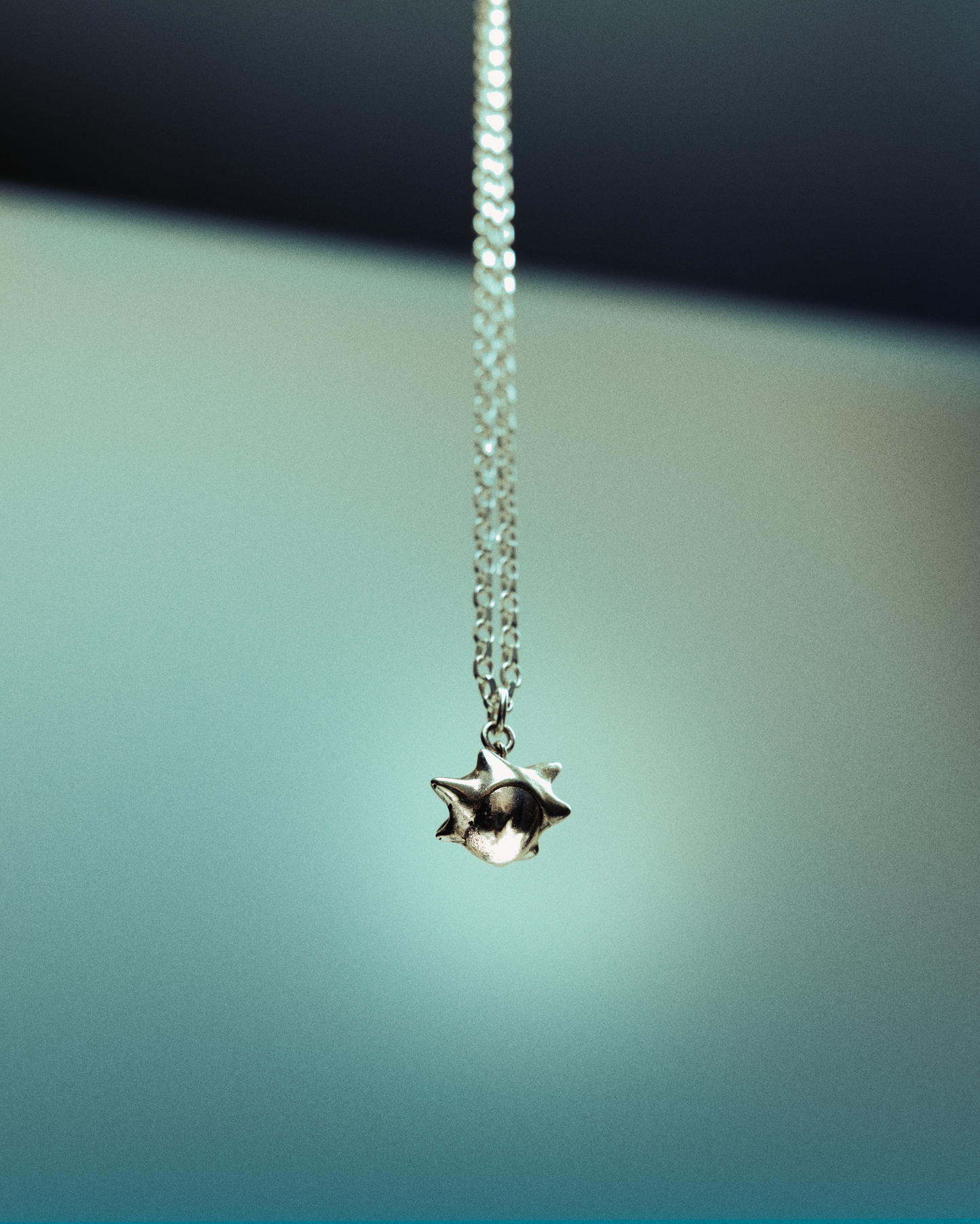 Pokka Pendant Necklace